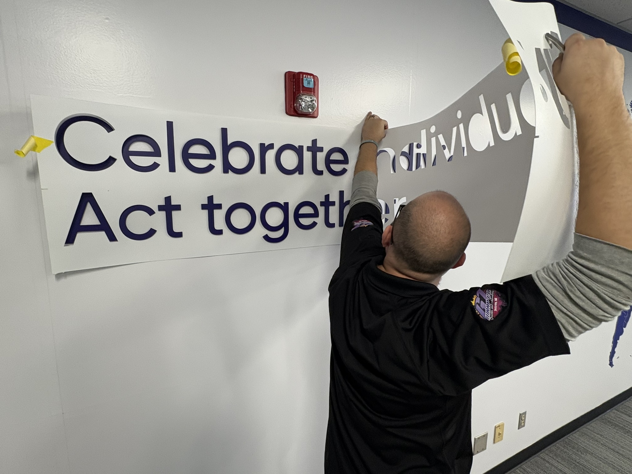 Decals, Lettering & DOT Project 09